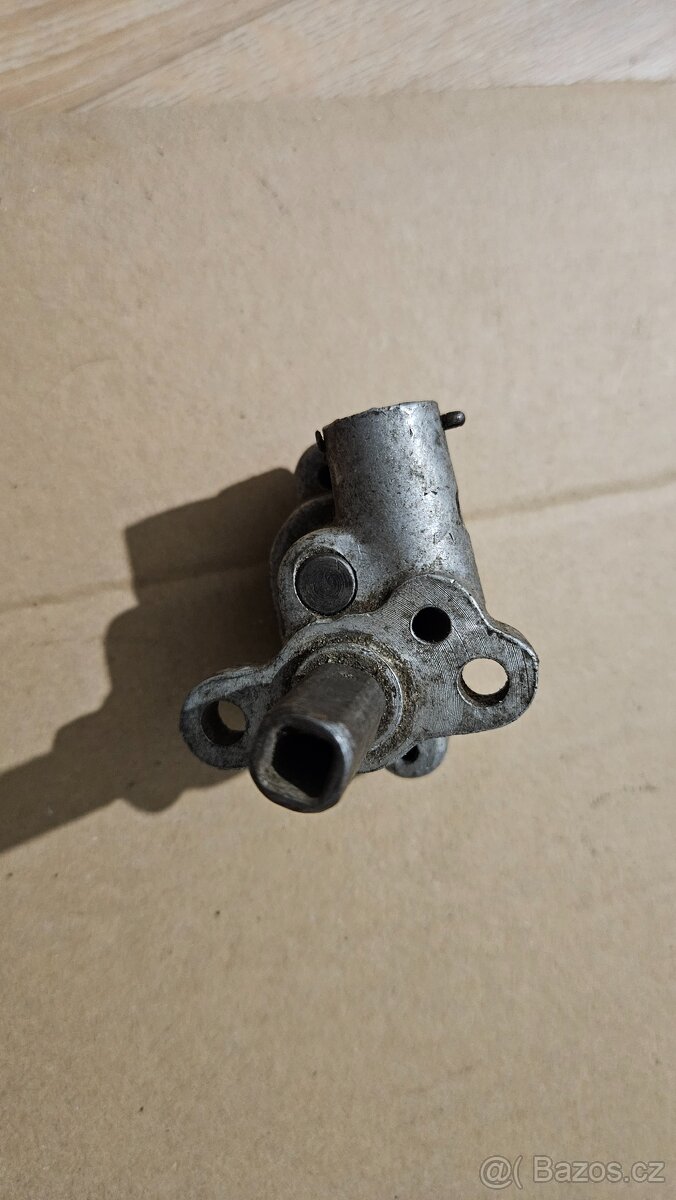 Prodám olejové čerpadlo BMW R35 R4 - 2