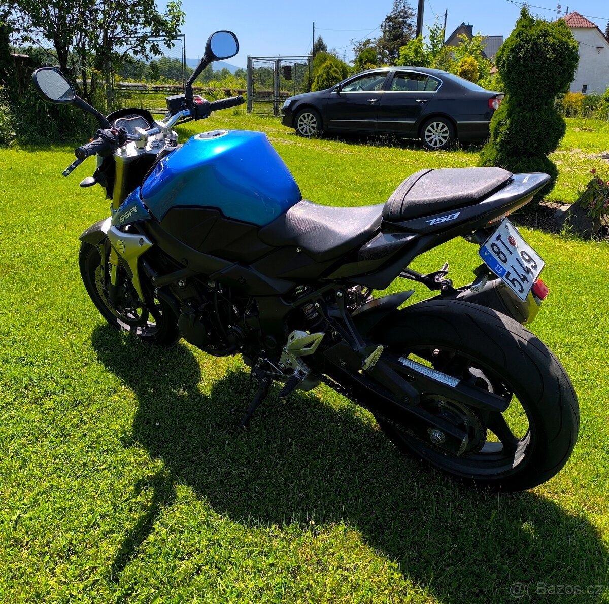 Suzuki GSR 750 - 2