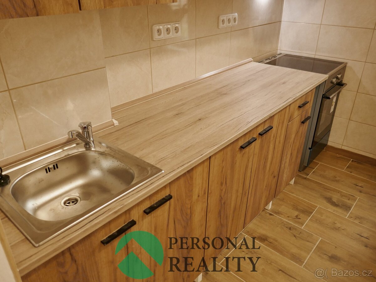 Pronájem bytu 2+1 48 m², Litoměřice - Předměstí, ev.č. 02727 - 2