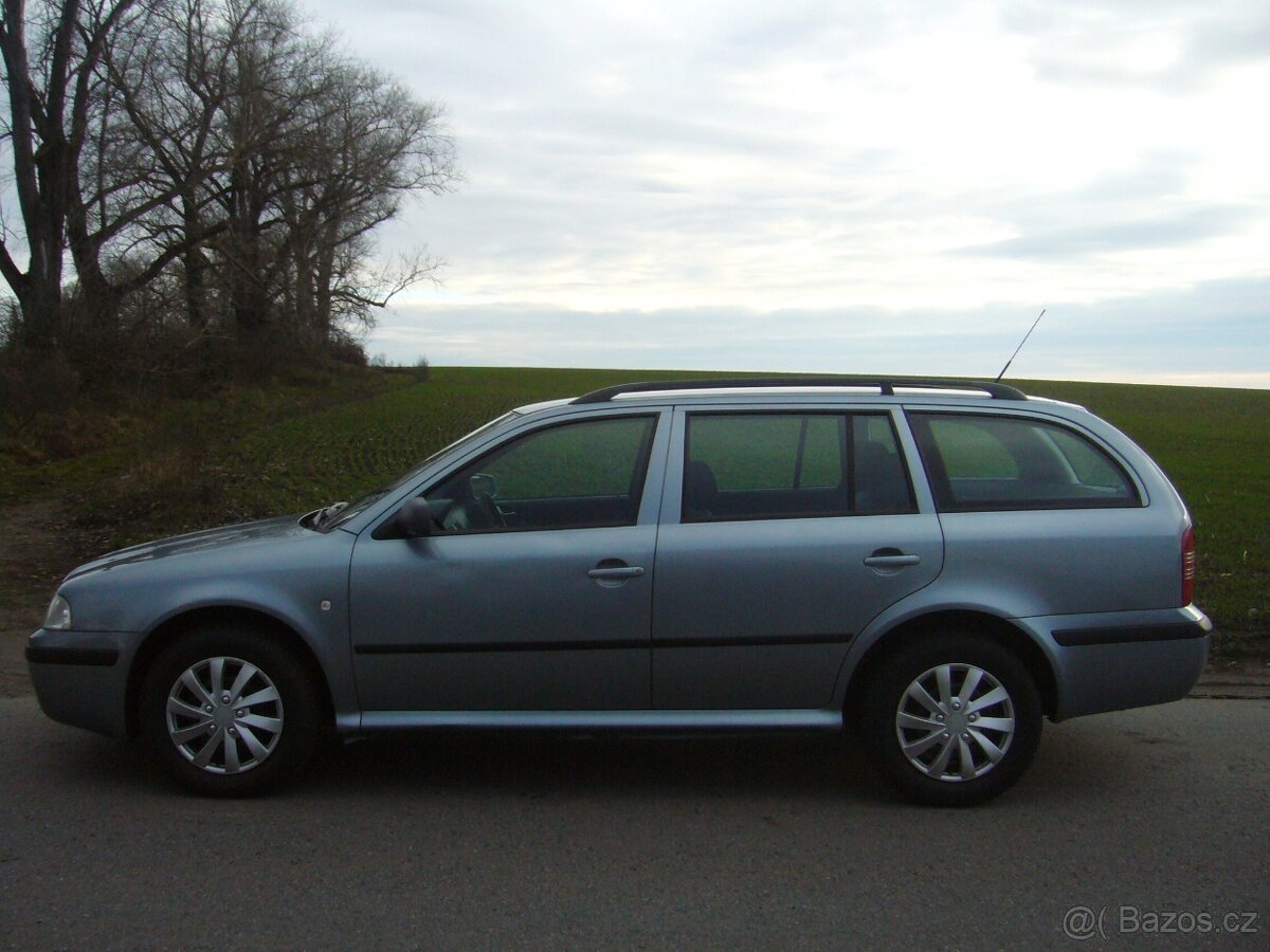 Škoda Octavia 1.6 MPI,kombi - 2