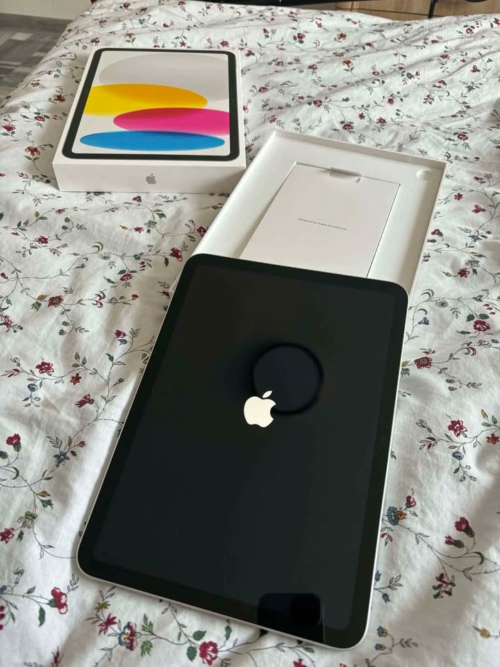 Apple iPad 11 (2025) 128GB Wi-Fi - 2