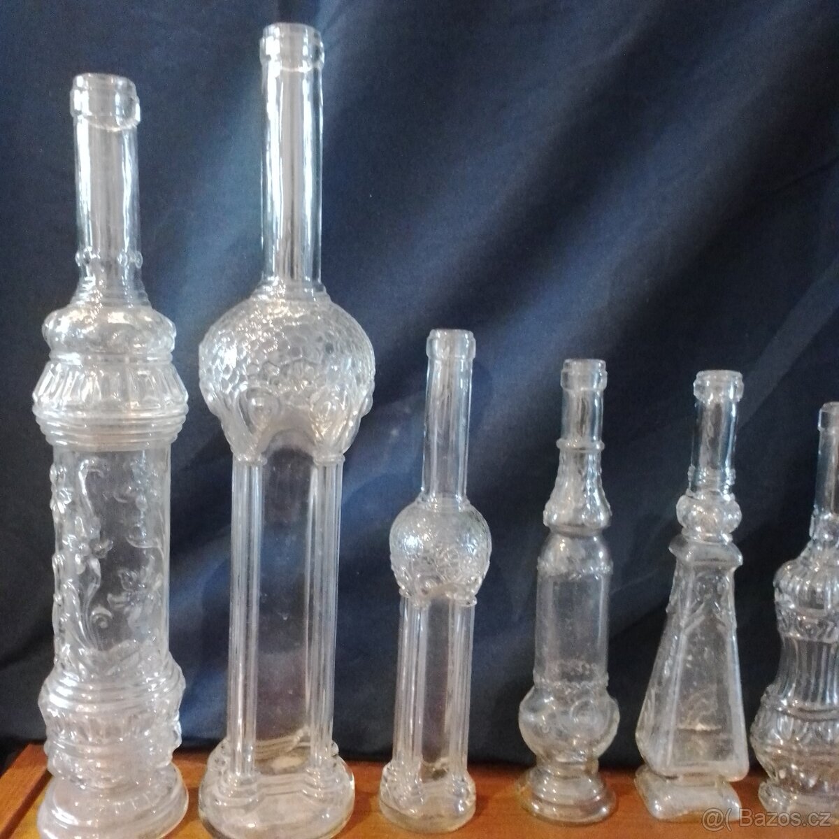 Starožitné likérové lahve - 2