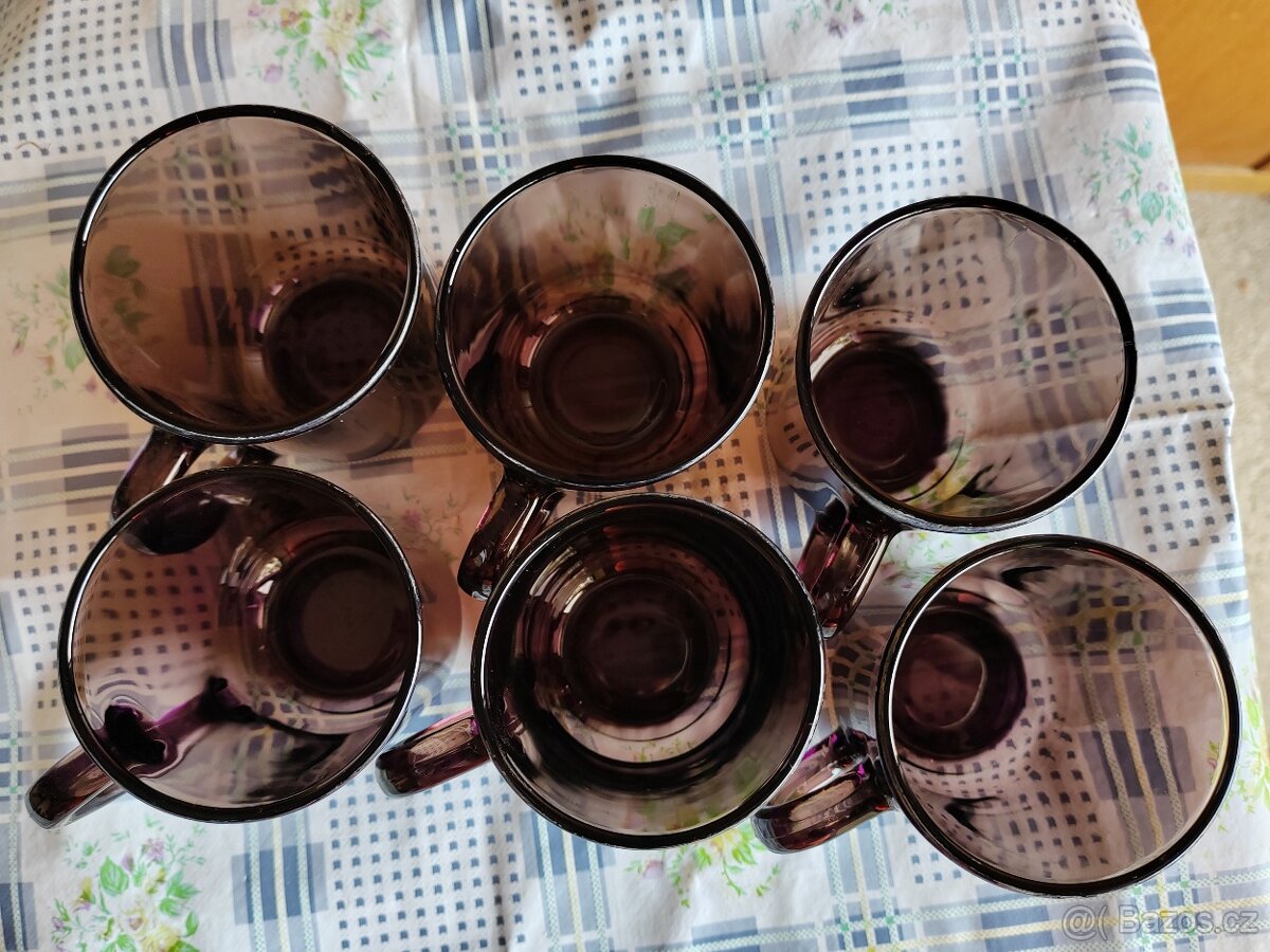 Sada hrnků v varného skla - 2