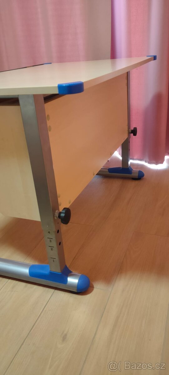 Rostouci stůl, polohovací - 2