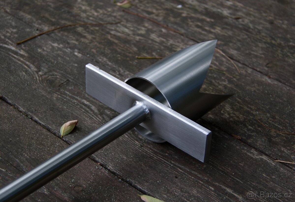 Ořezávač trysek závlahy trávníků - 2