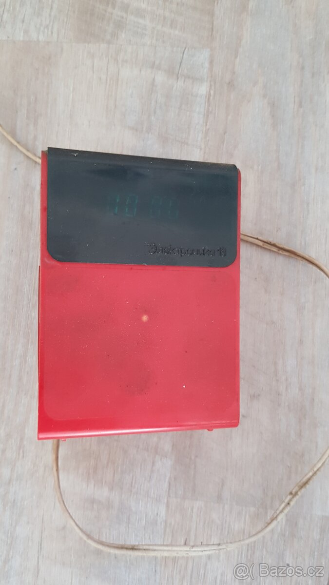 Ruský retro budík - 2