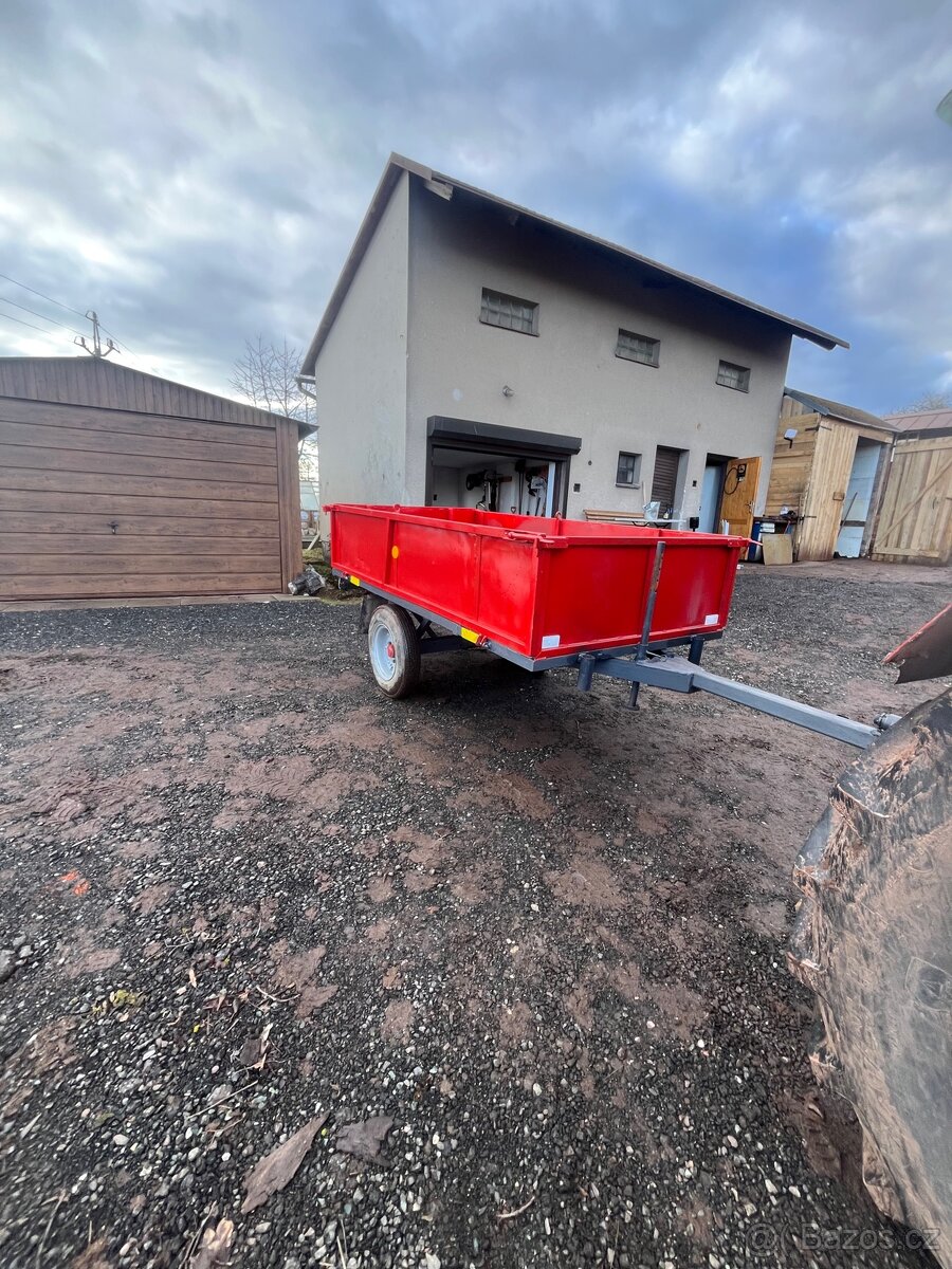 Sklopná kára za traktor - 2