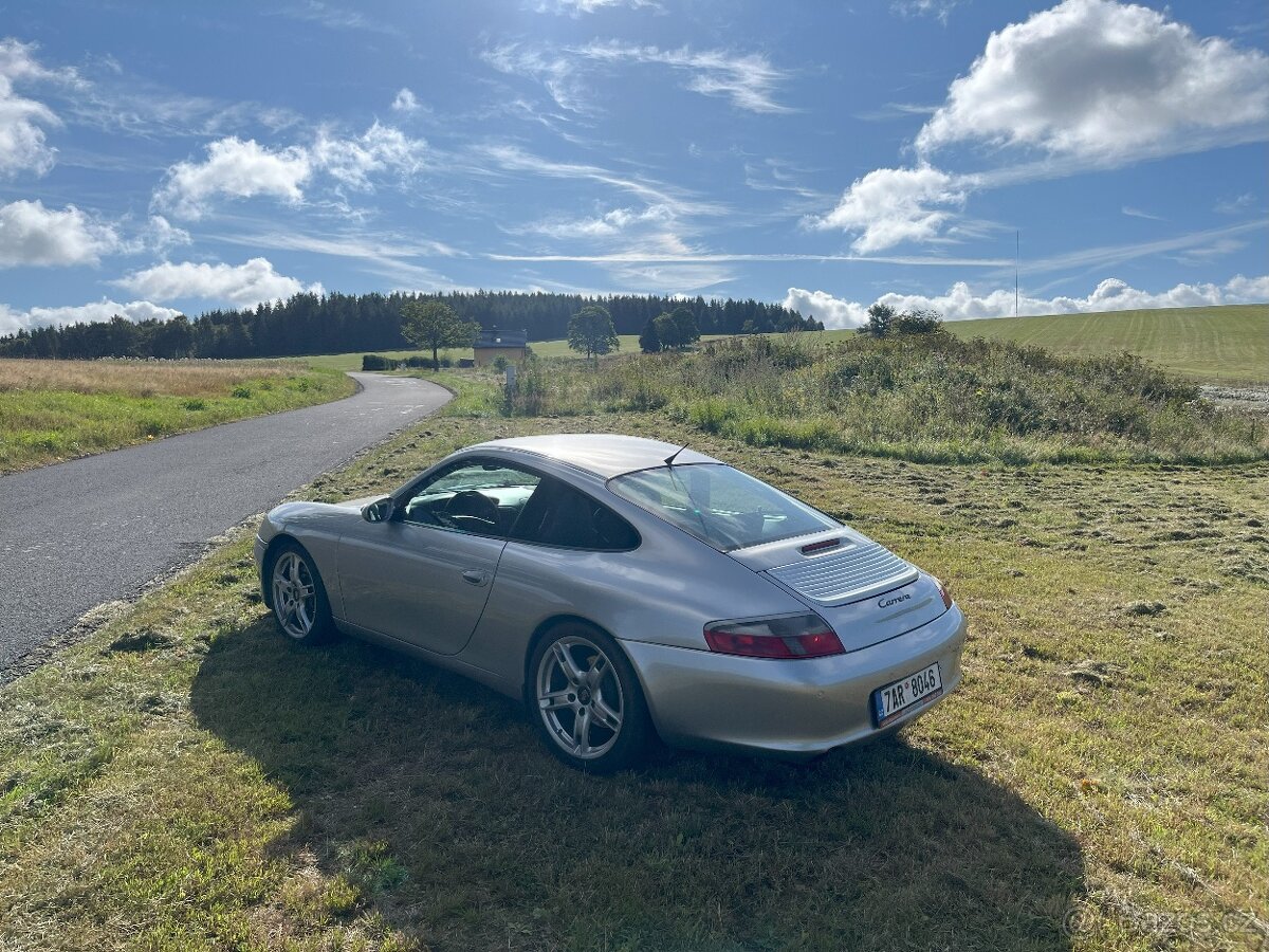 Porsche 911 996 manuál, zadokolka - 2