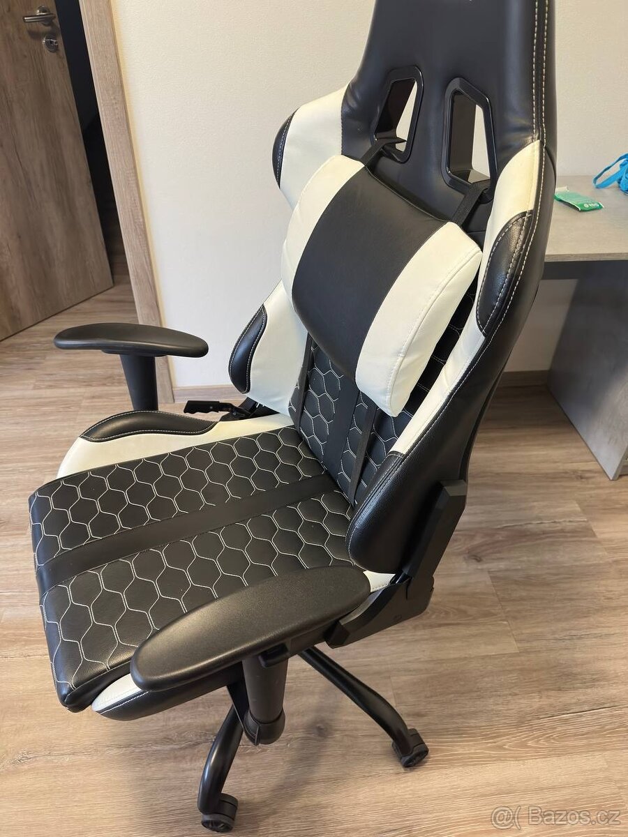 Prodám herní židli Trust GXT Chair (bílá) - 2