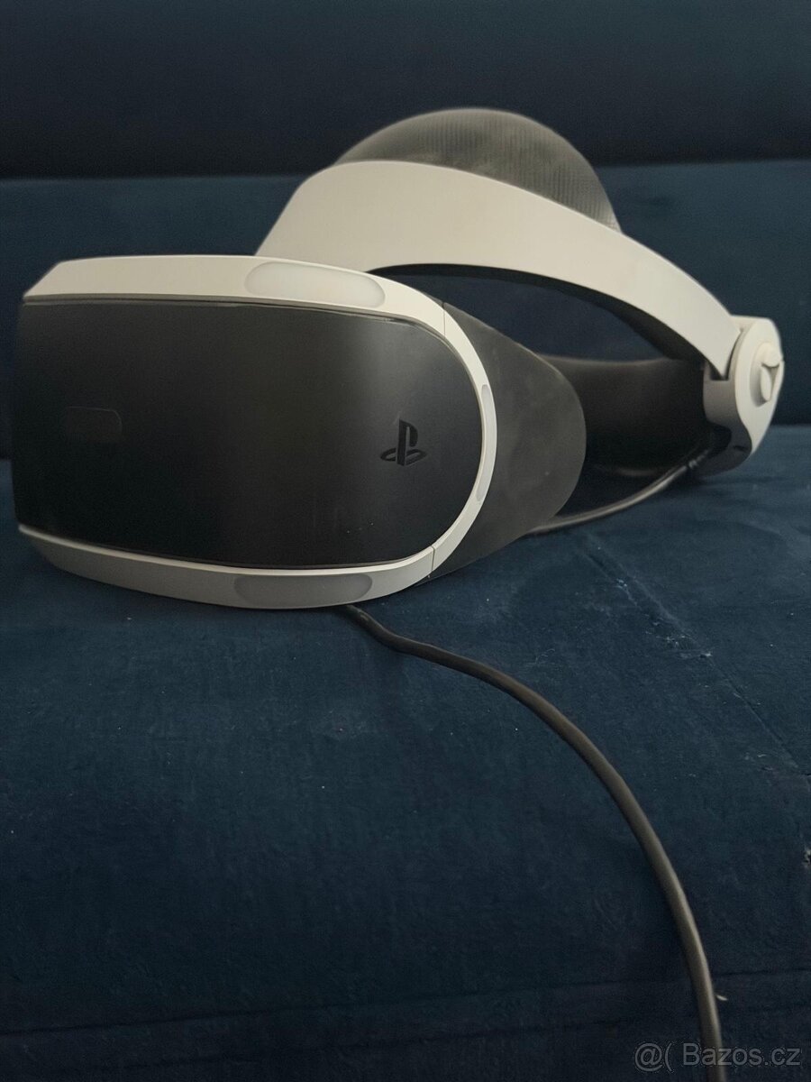 PlayStation VR set pro PS4 + 2x Move ovladače - 2