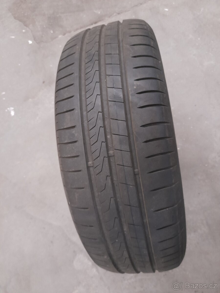 4ks pneu 195/65 R15 - 2