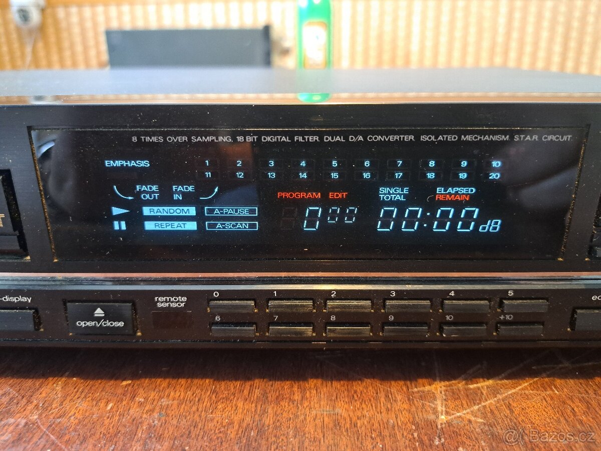 CD player Luxman DZ-112 na opravu nebo na ND - 2