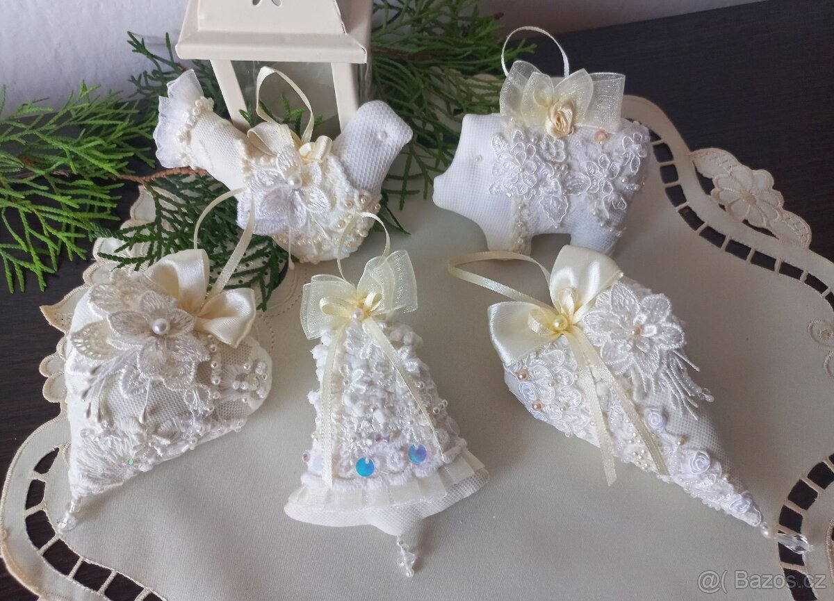 Sada vánočních ozdob ve smetanové barvě - 2