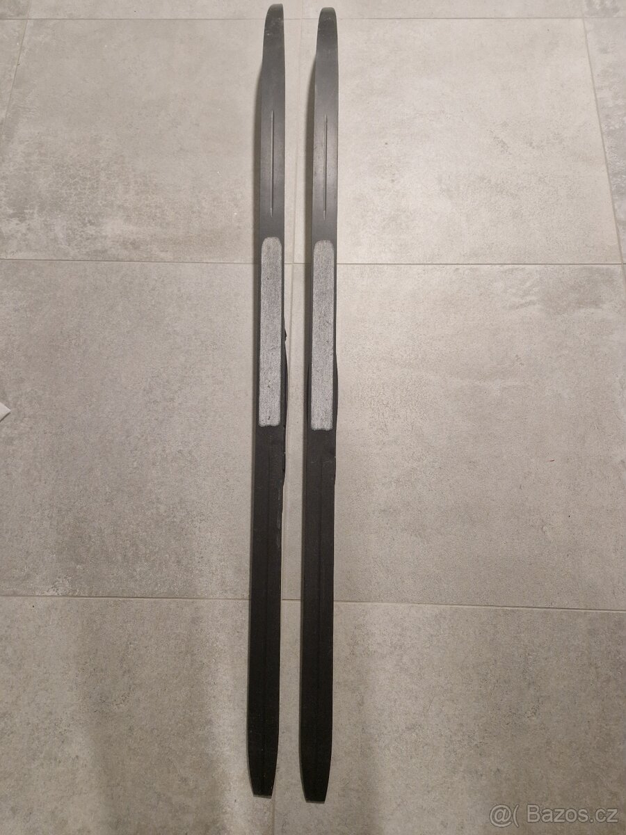 Běžky Sporten Super Classic JR Skin 142 s tulením pásem - 2