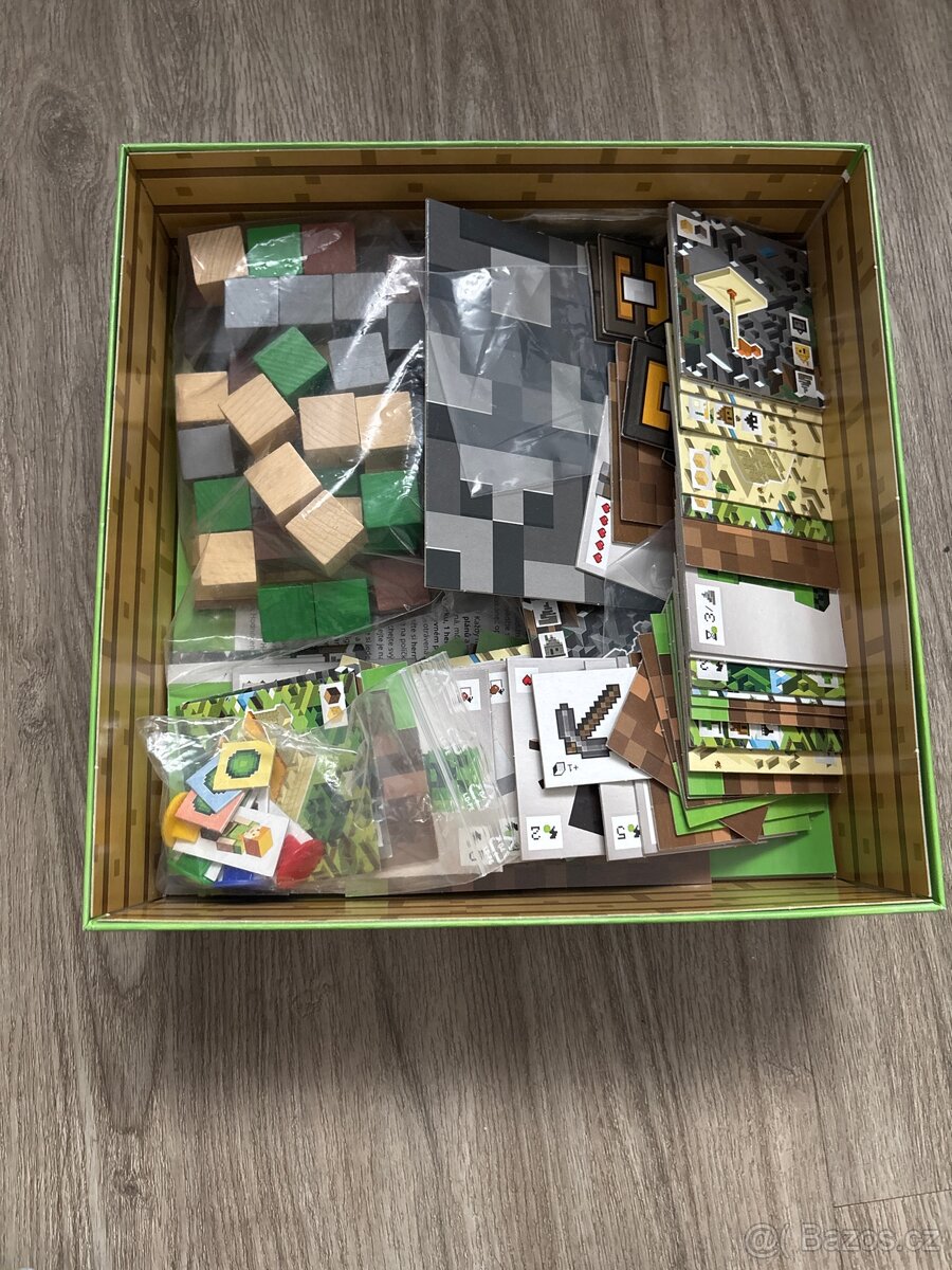 Desková hra: MINECRAFT builders & biomes - 2