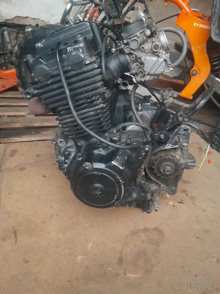 Motor Honda 500 cb - 2