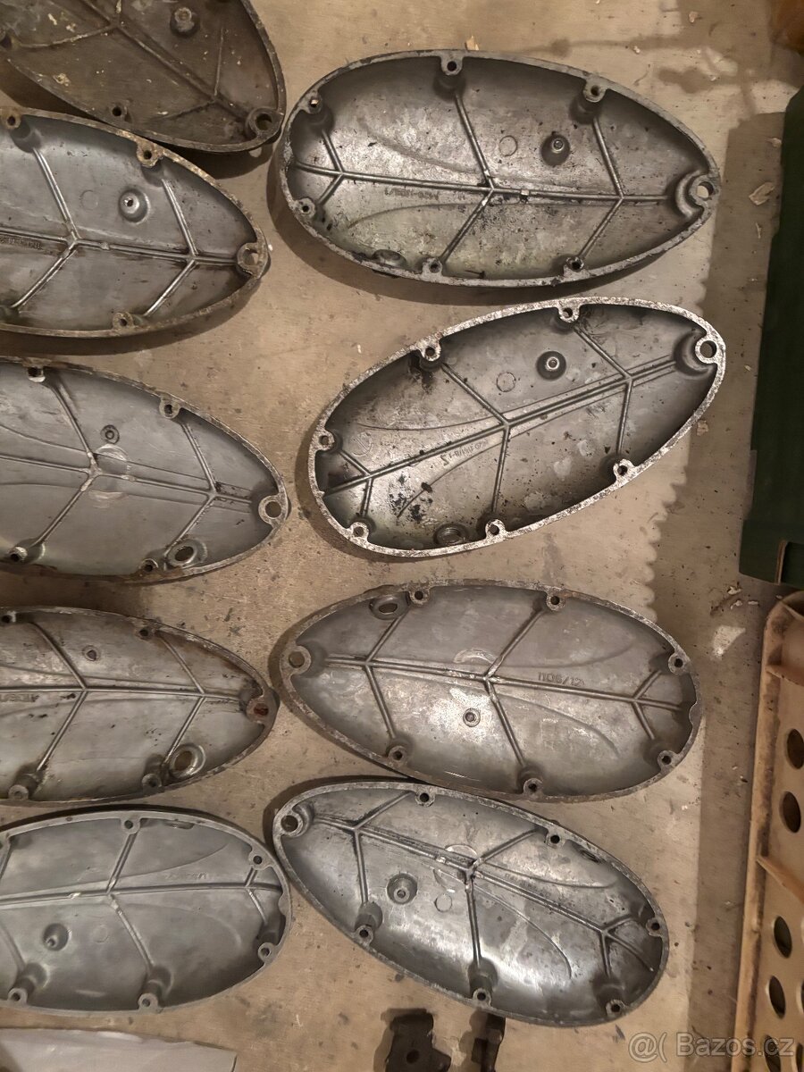 Víko spojky Jawa 555 05, 20, 21 Pionyr - 2