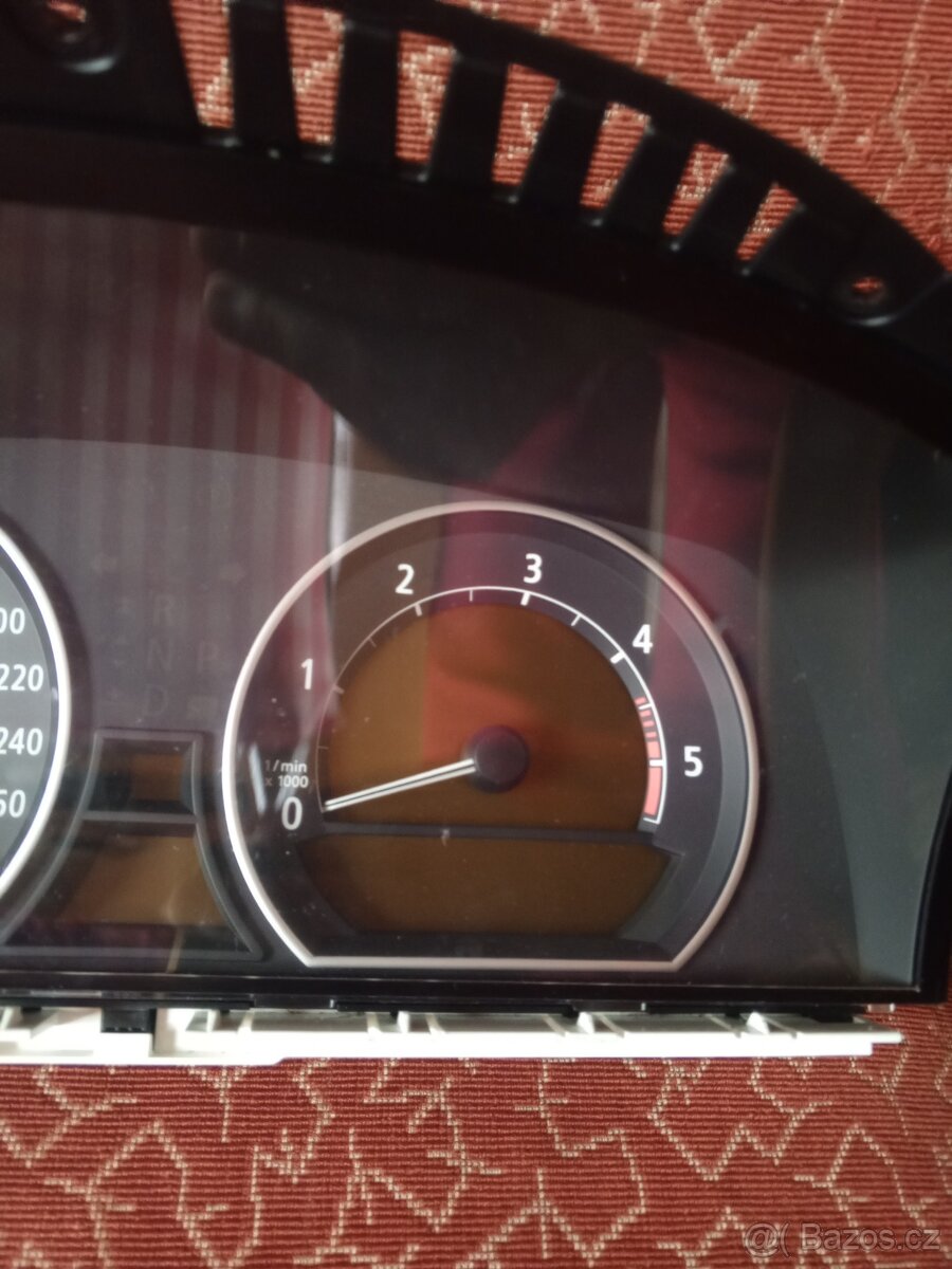 BMW e65 730d budíky - 2