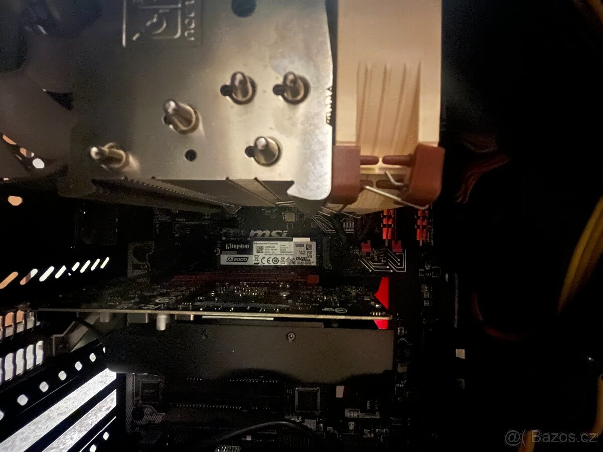 Počítač Intel Core i5 - 2