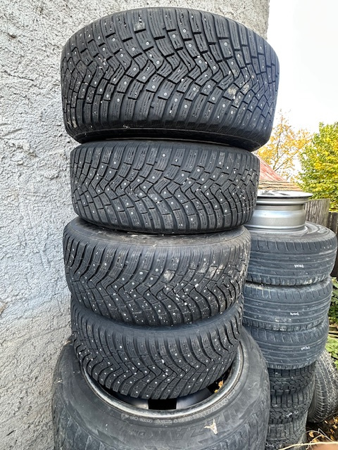ALU disky Volvo 17", 5x108, 8x17", ET42, zimní 225/55/17 - 2