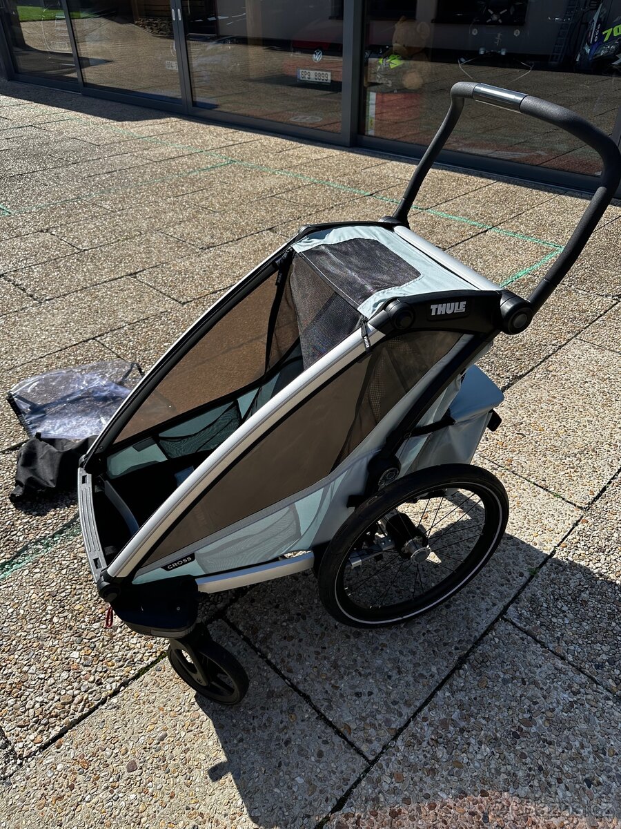 Thule chariot cross 1 - 2