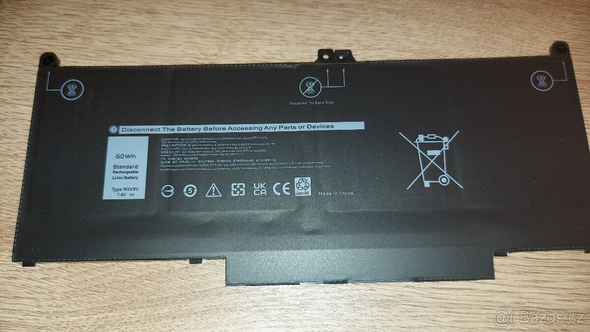 prodám baterii DELL MXV9V - 2