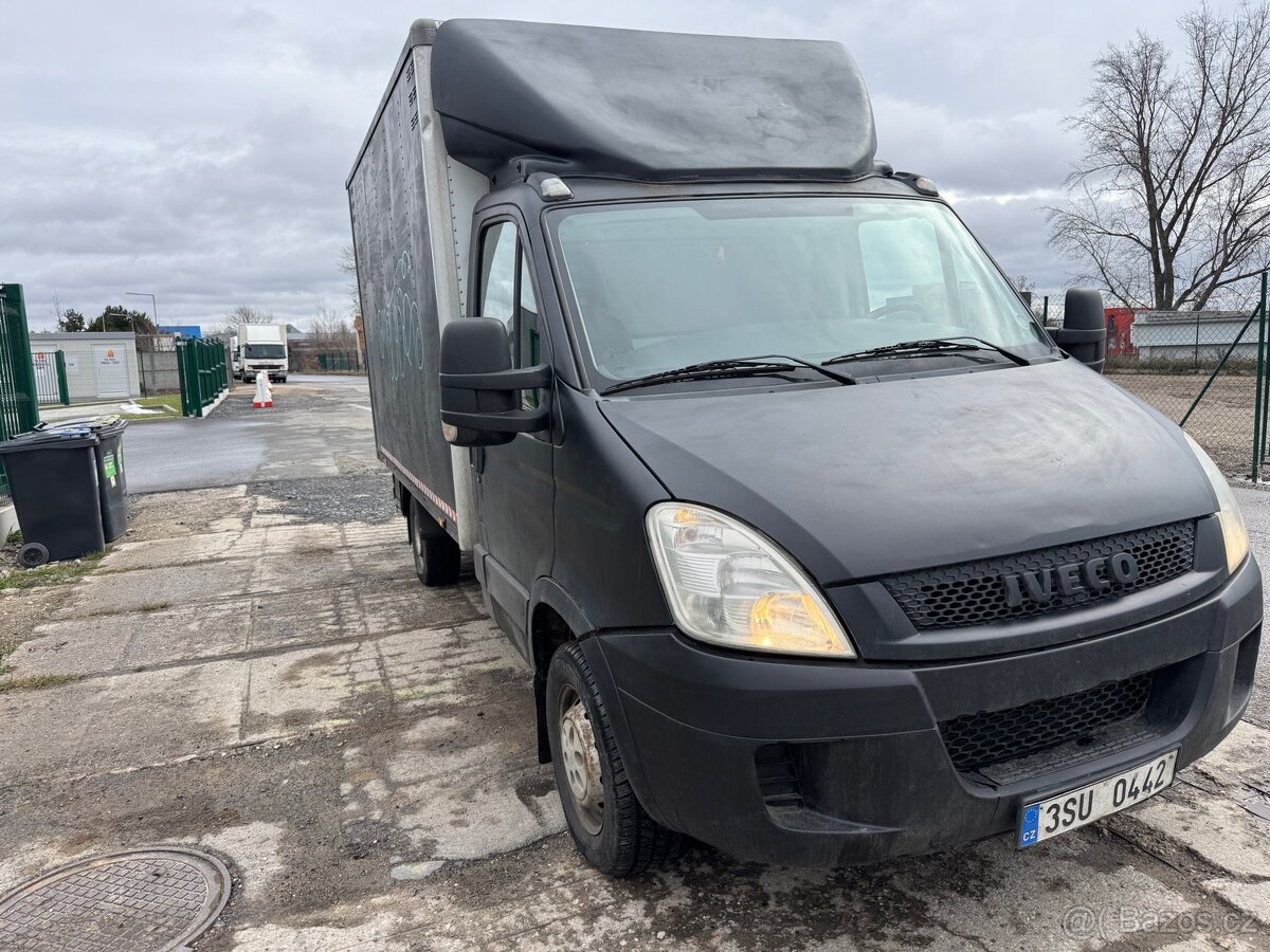 Iveco Daily čelo 35s13 2.3D 3.5t plošina - 2
