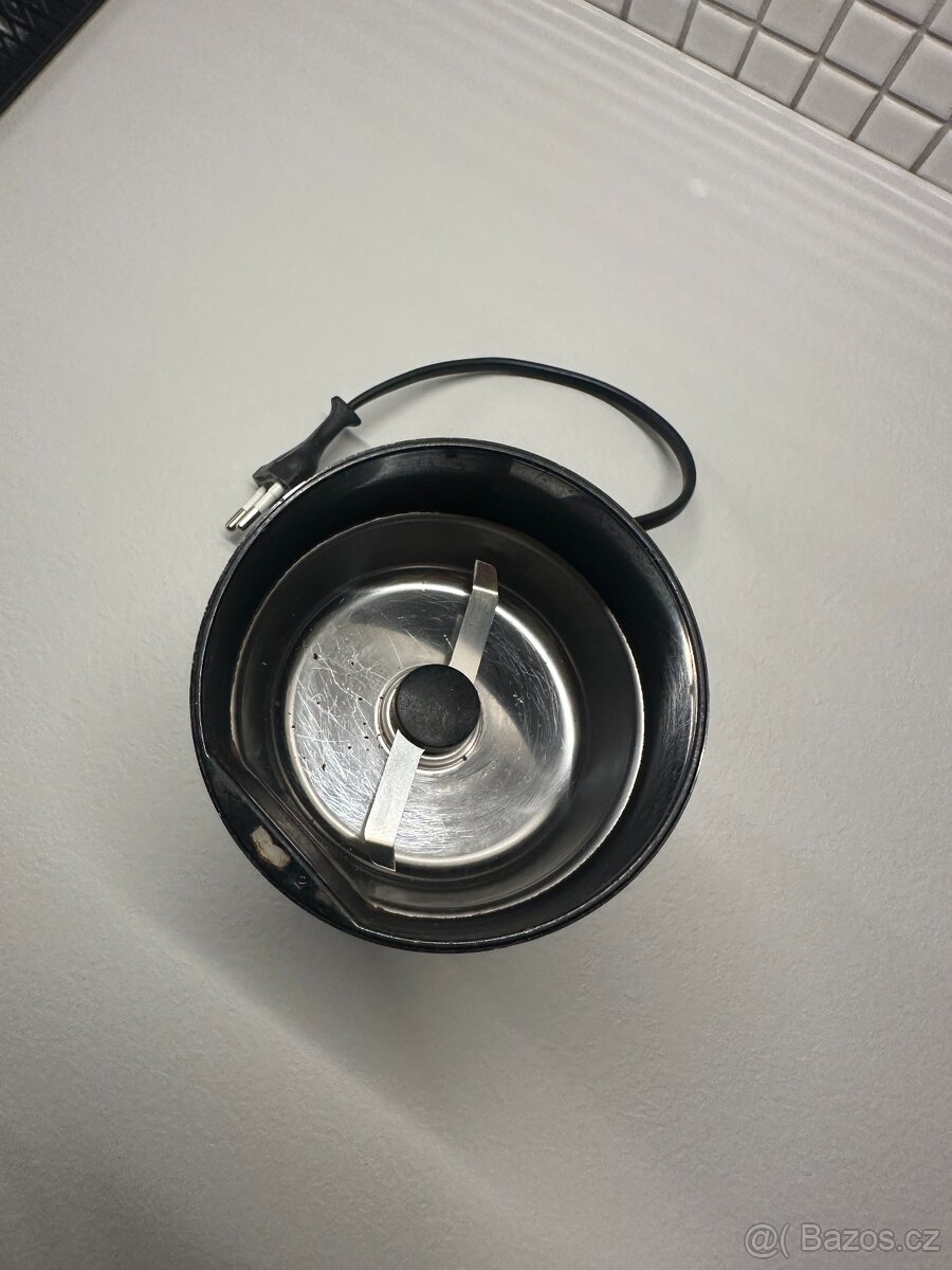 Mlýnek na kafe - 2