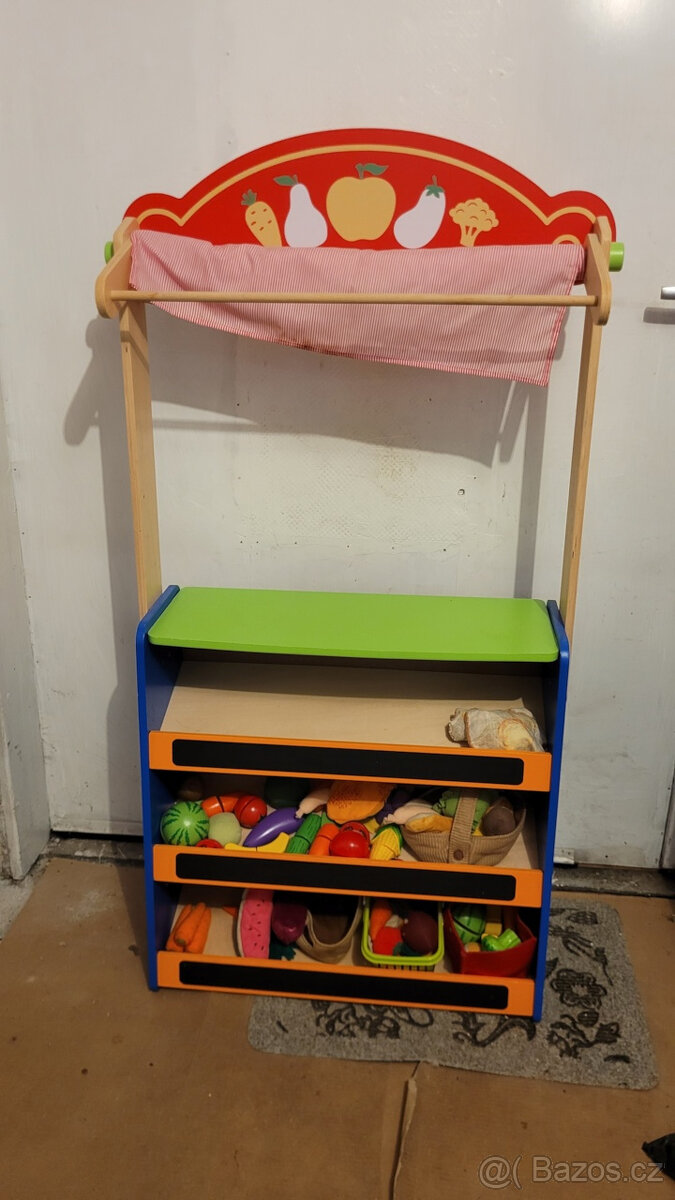 Divadlo / prodejna - 2