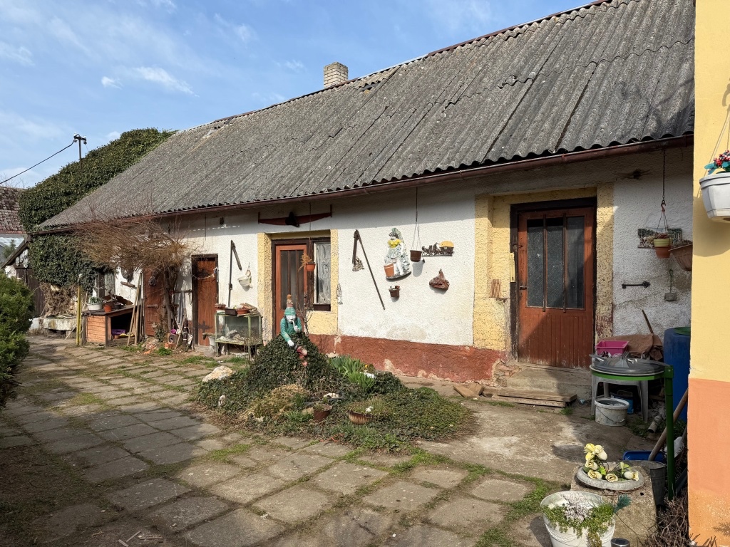 Prodej rodinný dům, Čáslavsko - 2