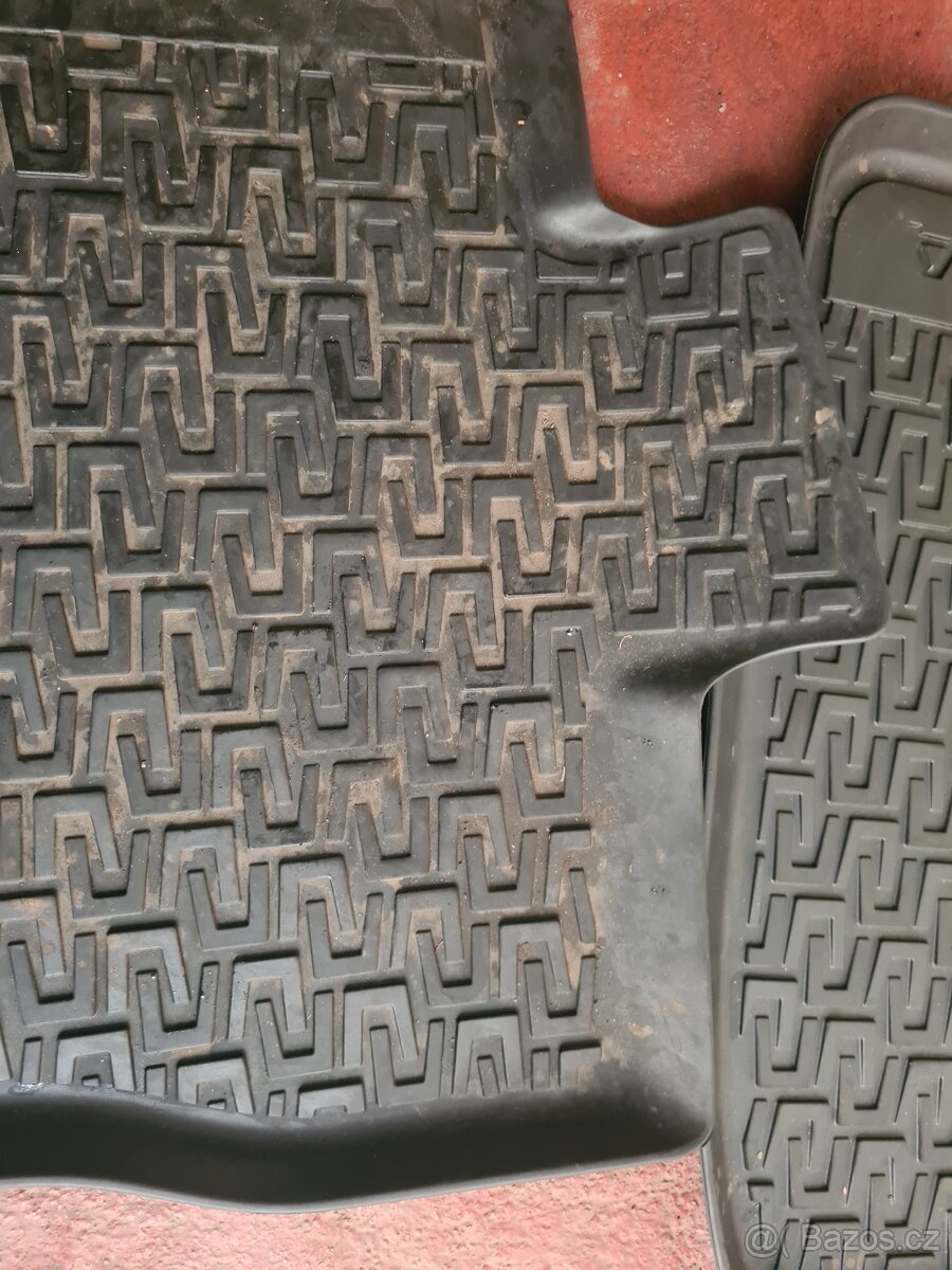 Gumové koberce Octavia 3 - 2