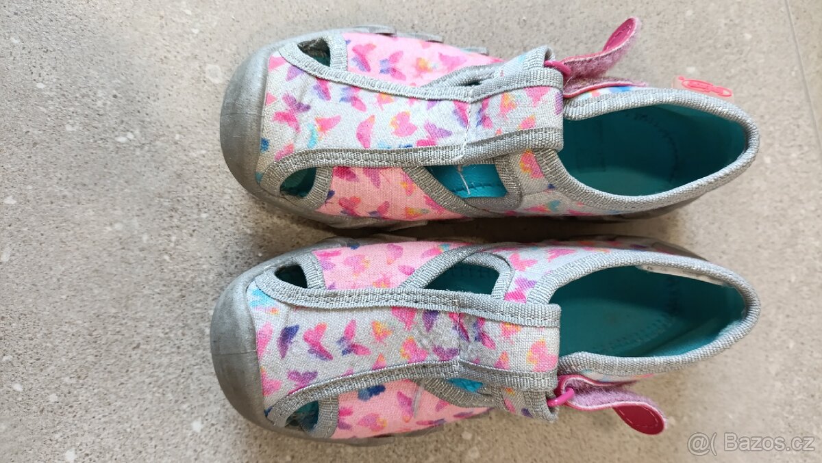 Dívčí papučky vel. 26 - 2