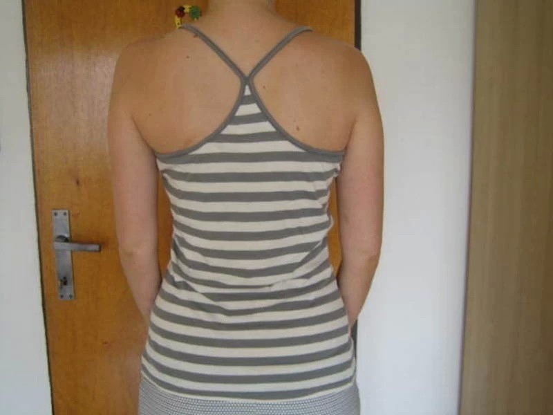 Top zn. Lee, vel. L - 2