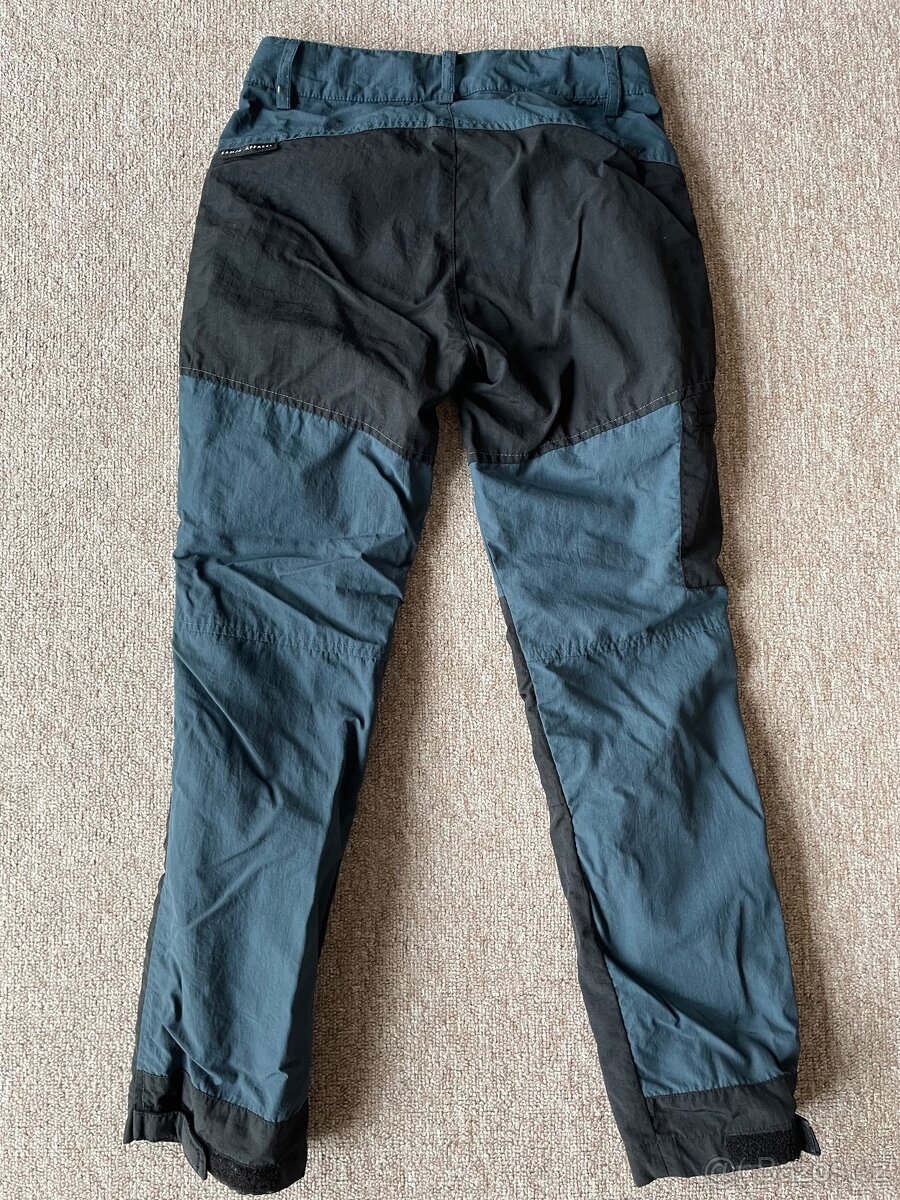 Prodám kalhoty vel.140 - 2