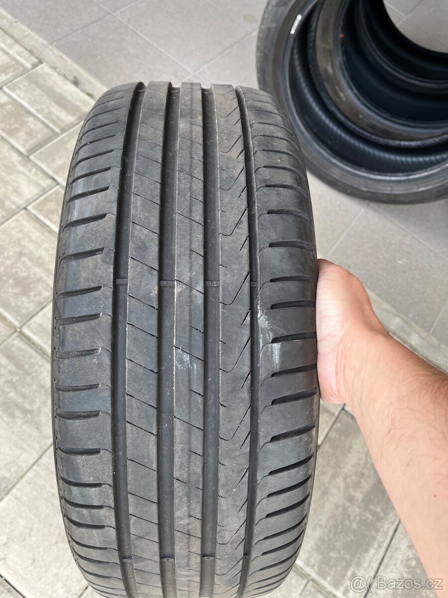 Letní pneu 205/45 R17 - 2