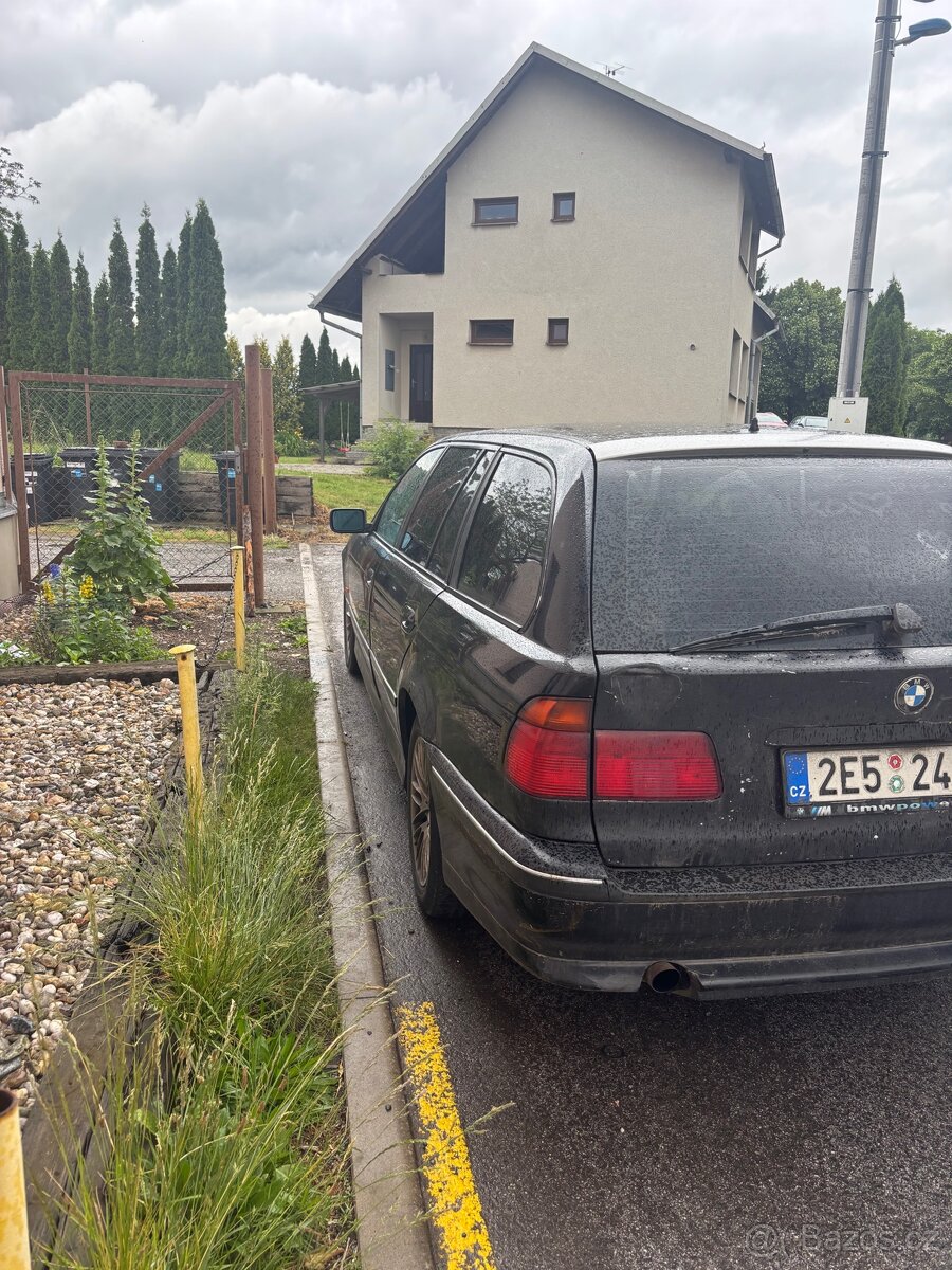 Bmw e39 3.0 tour - 2