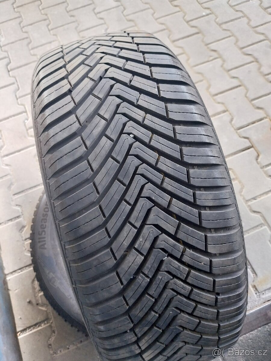 Prodám 2 x pneu Continental 225/55/17 - 2