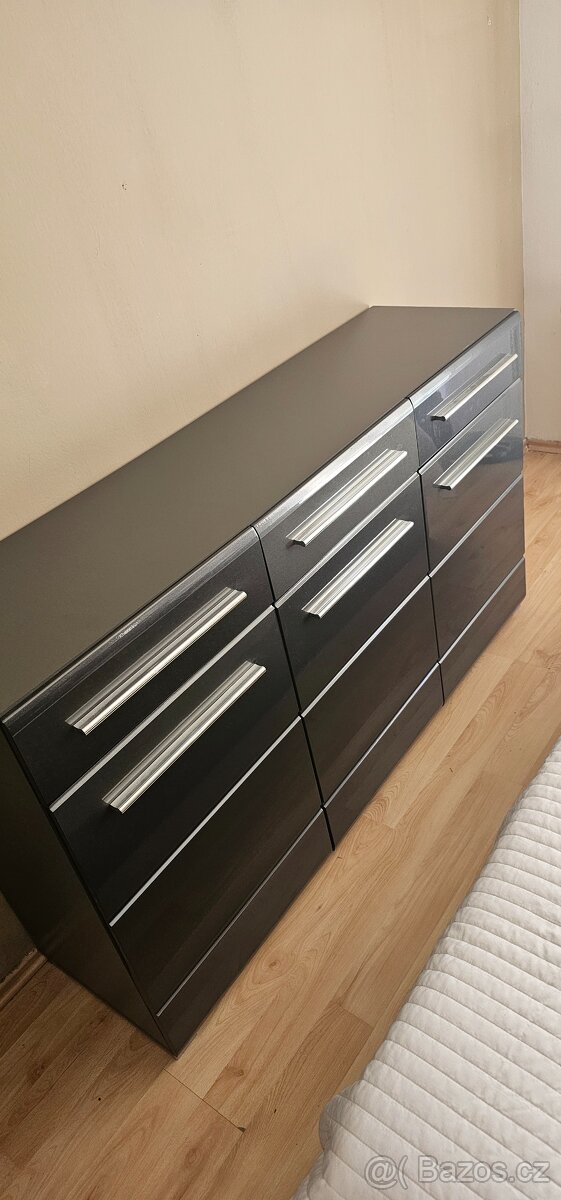Komoda 150 cm , lesklá antracit - 2
