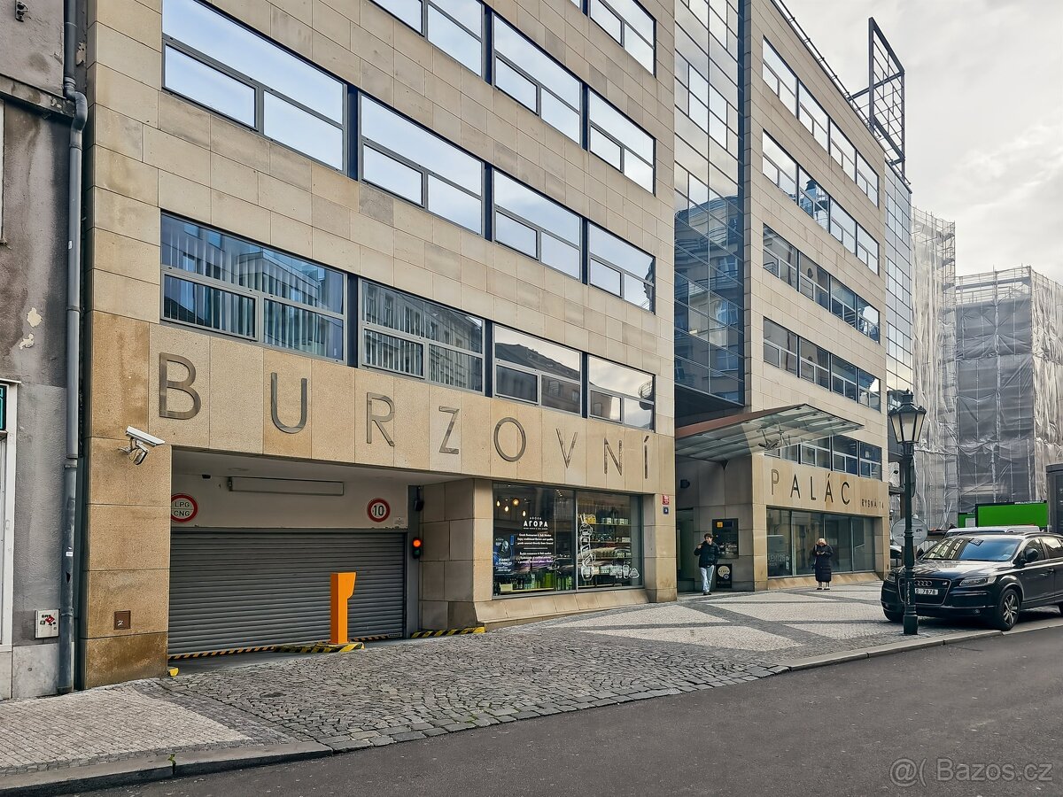 Pronájem kanceláře, 120 m² - Praha - Staré Město – pohled 2