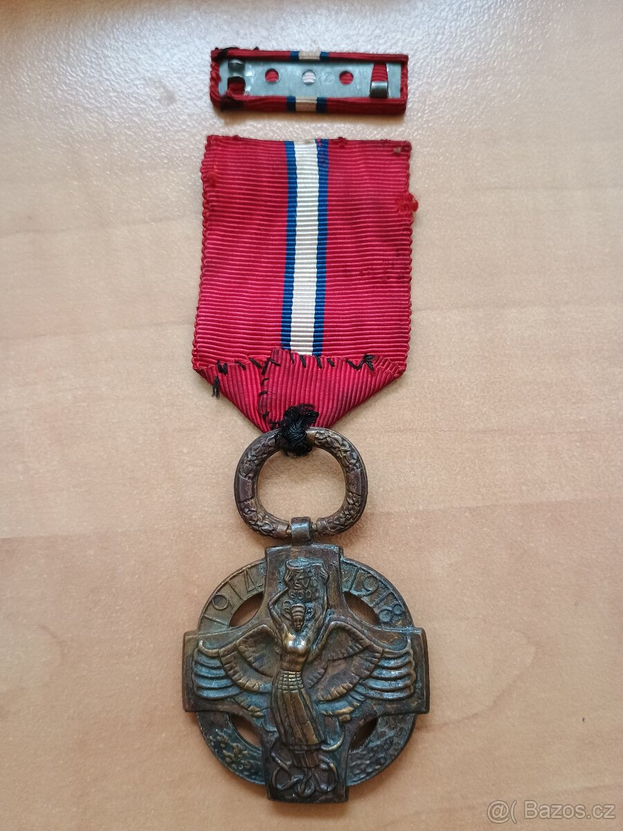 Vyznamenání s.n.v.n.s - 2