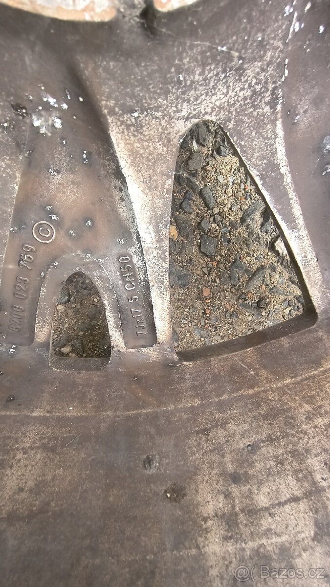 5x108 r17 Renault 225/45 - 2
