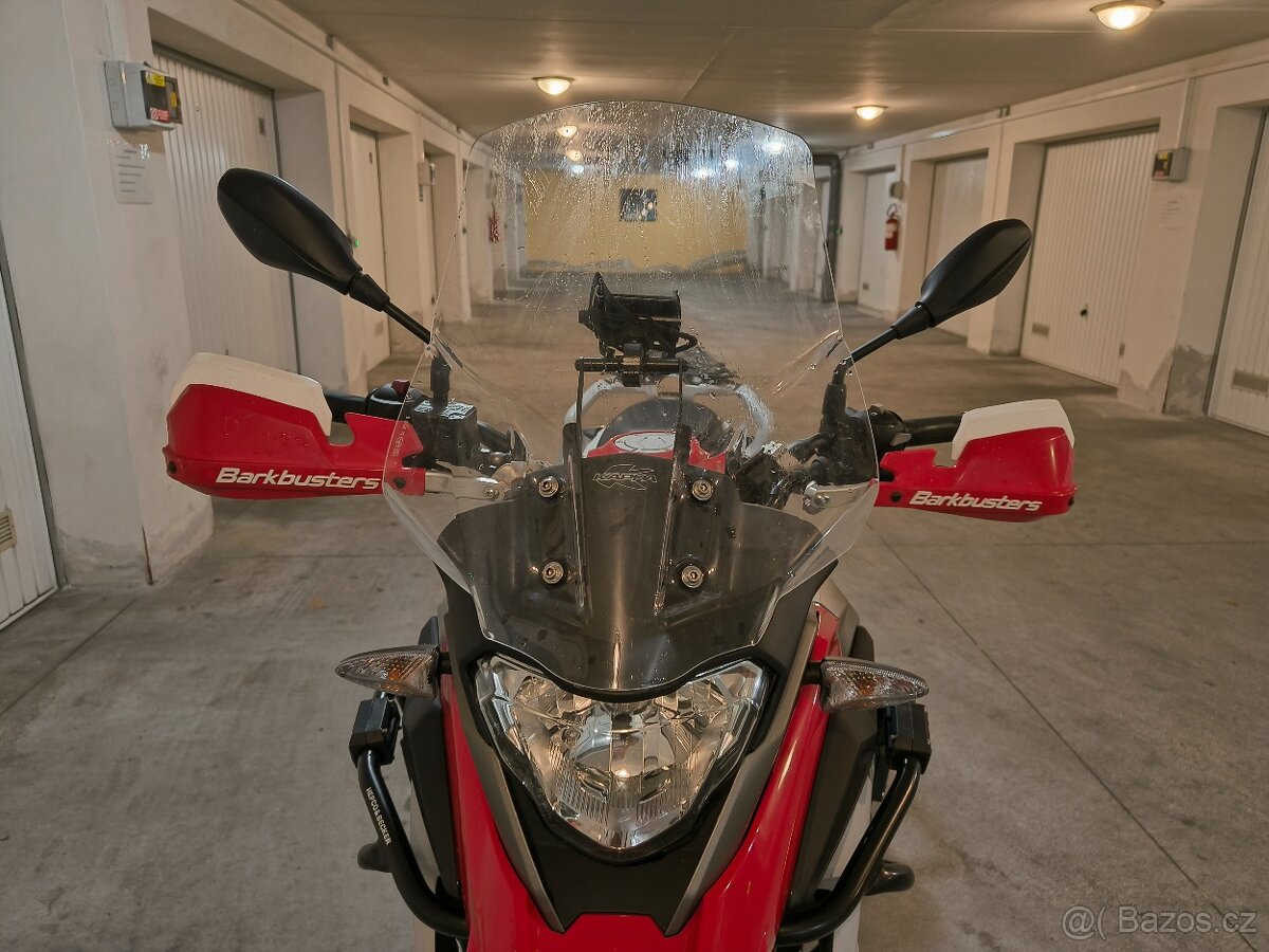 BMW g 310 gs , koupeno v ČR - 2