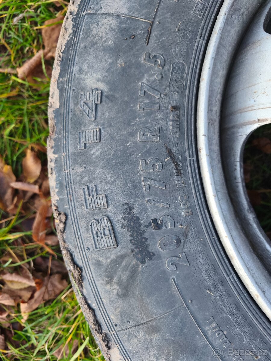 Kola 205/75 R17,5 Avia - 2
