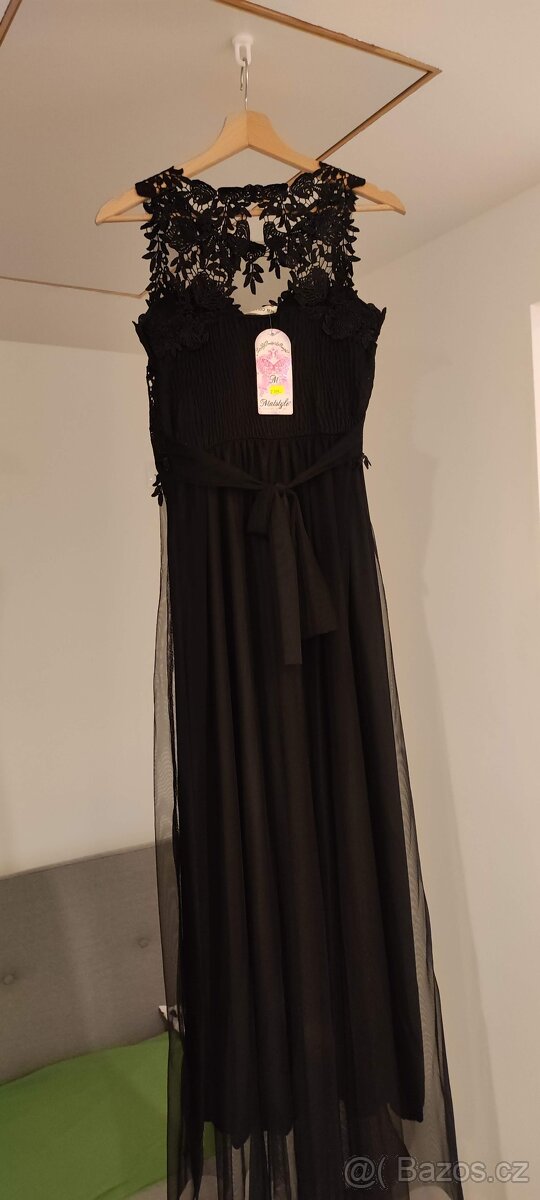 Nádherné černé plesové šaty se zdobením, vel. M – nové s vis - 2