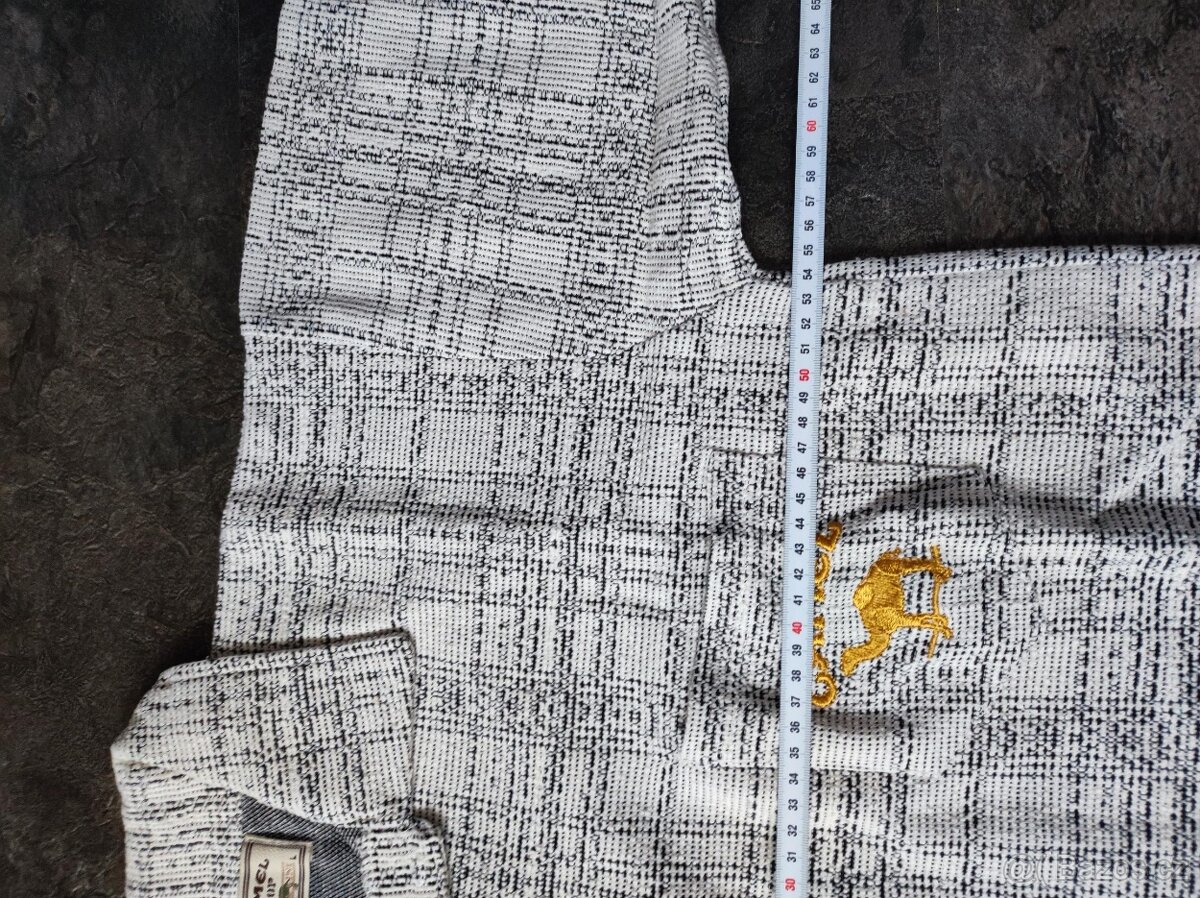 Triko s límečkem - 2