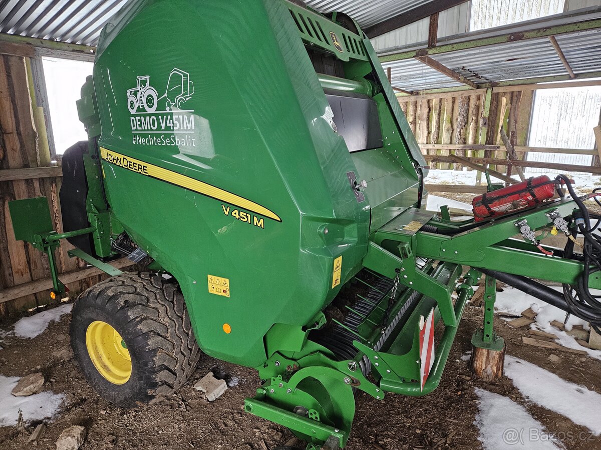 Lis John Deere V451M - 2
