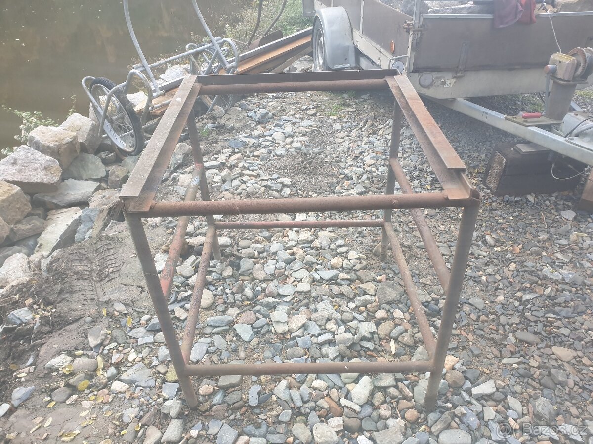 Rám stolu železny, ponk - 2