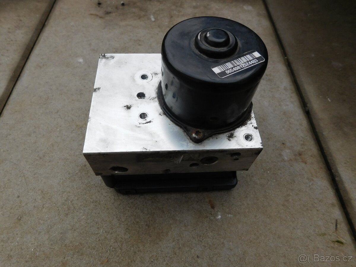 Prodám řídící jednotku ABS ,čerpadlo Audi A2 - 2