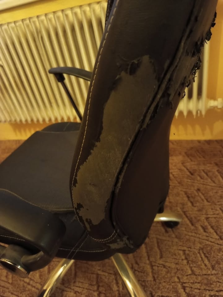 Kancelářská židle - 2