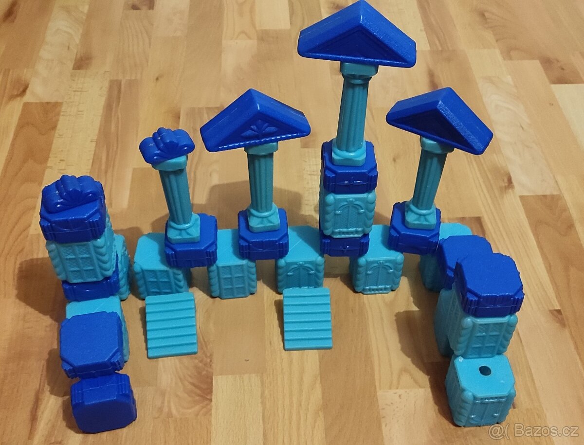 Plastové retro kostky - 2